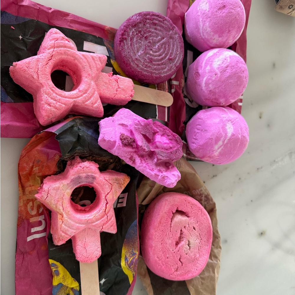 Lush SNOW FAIRY SOLD OUT Bath Bomb Set